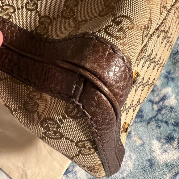 Gucci GG Running Canvas Medium Bag - Picture 11 of 12